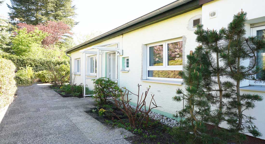 Hauseingang- Bungalow zur Miete Hauseingang- Bungalow zur Miete